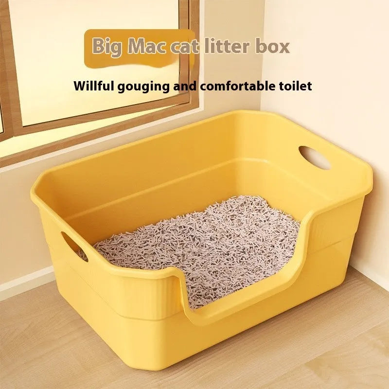 Oversized splash-proof cat litter box in chosen colour with free extra-large scoop