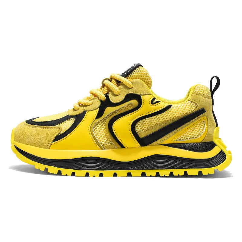 Men's casual sneakers in synthetic leather with round toe and lace-up front