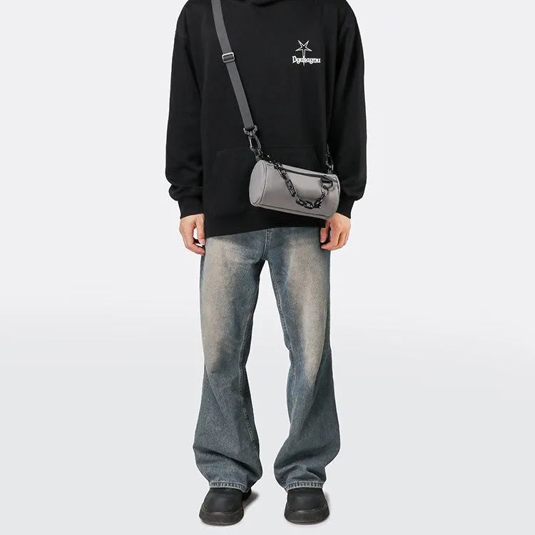 Waterproof Oxford cloth crossbody bag with chain accents in black colour