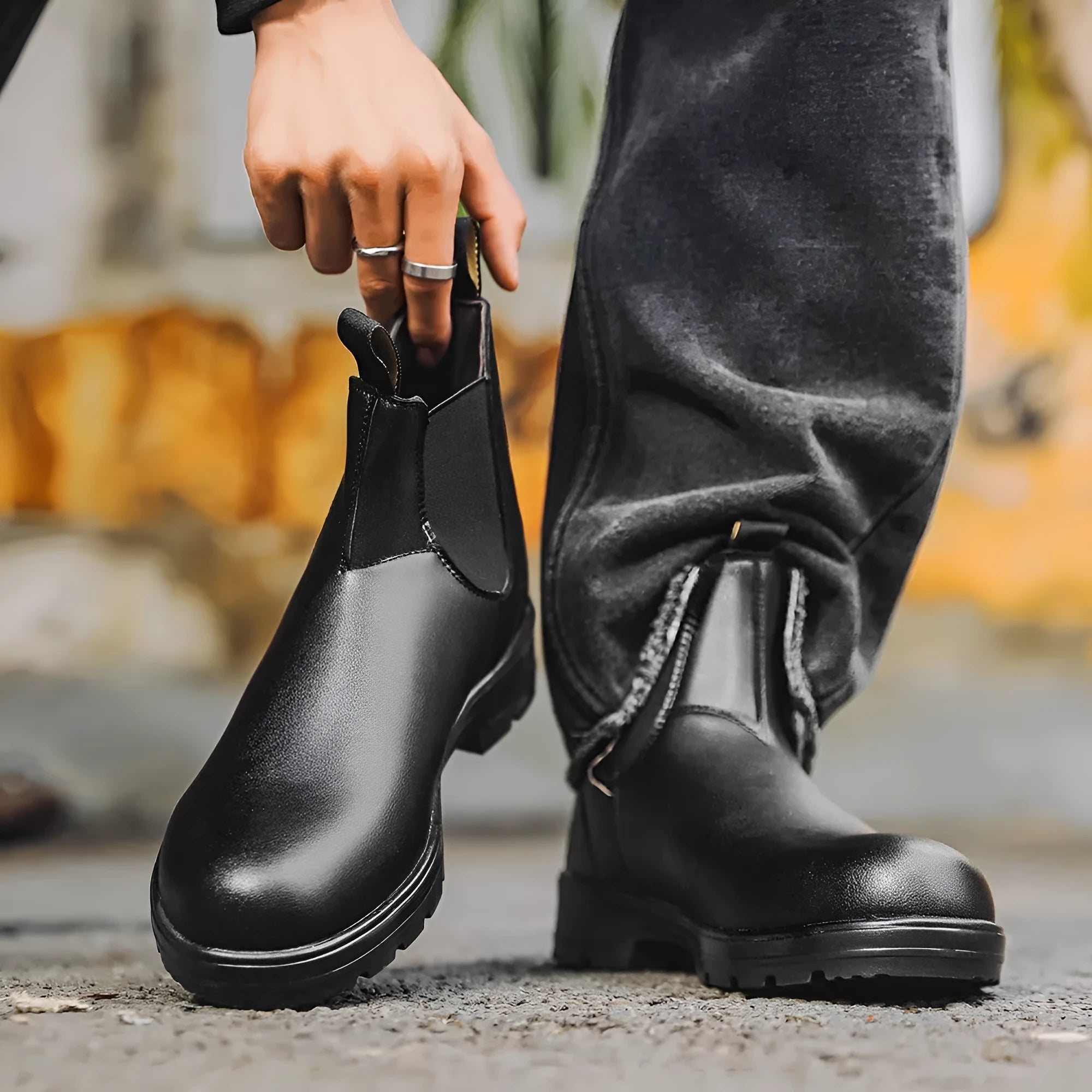 Vintage unisex brown Chelsea boot with frosted PU upper and beef tendon sole on a white background.