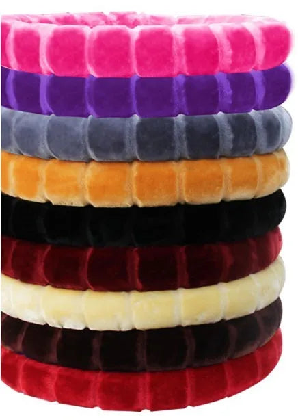 Loop velvet steering wheel cover in red with 800g heavy plush, fits 37-38cm diameter wheels