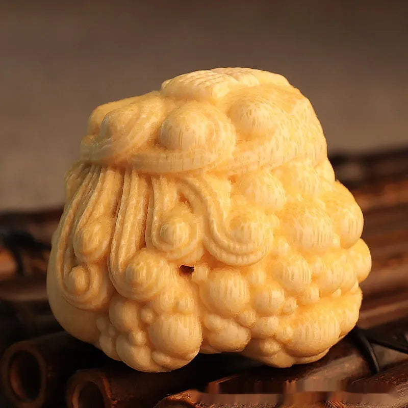 Solid bamboo golden toad princess ornament in cute style for household decoration