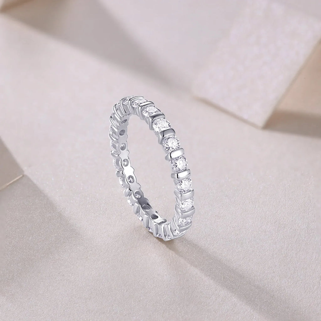 S925 silver moissanite wedding ring set with platinum plating, shown in gold, platinum, and rose gold finishes.