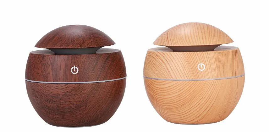 Silent USB aroma diffuser in wood grain with 130ml tank and coloured lights, 100 x 100 x 95mm