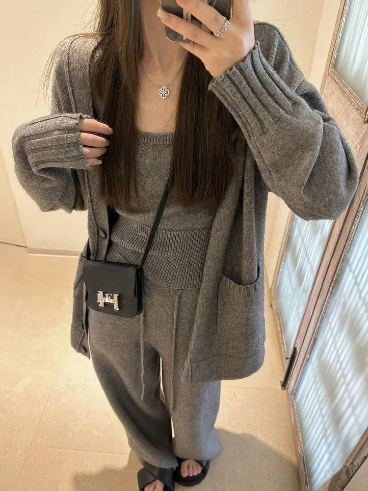 Women's knit cardigan vest and suspender trousers three-piece set in solid colour wool blend fabric