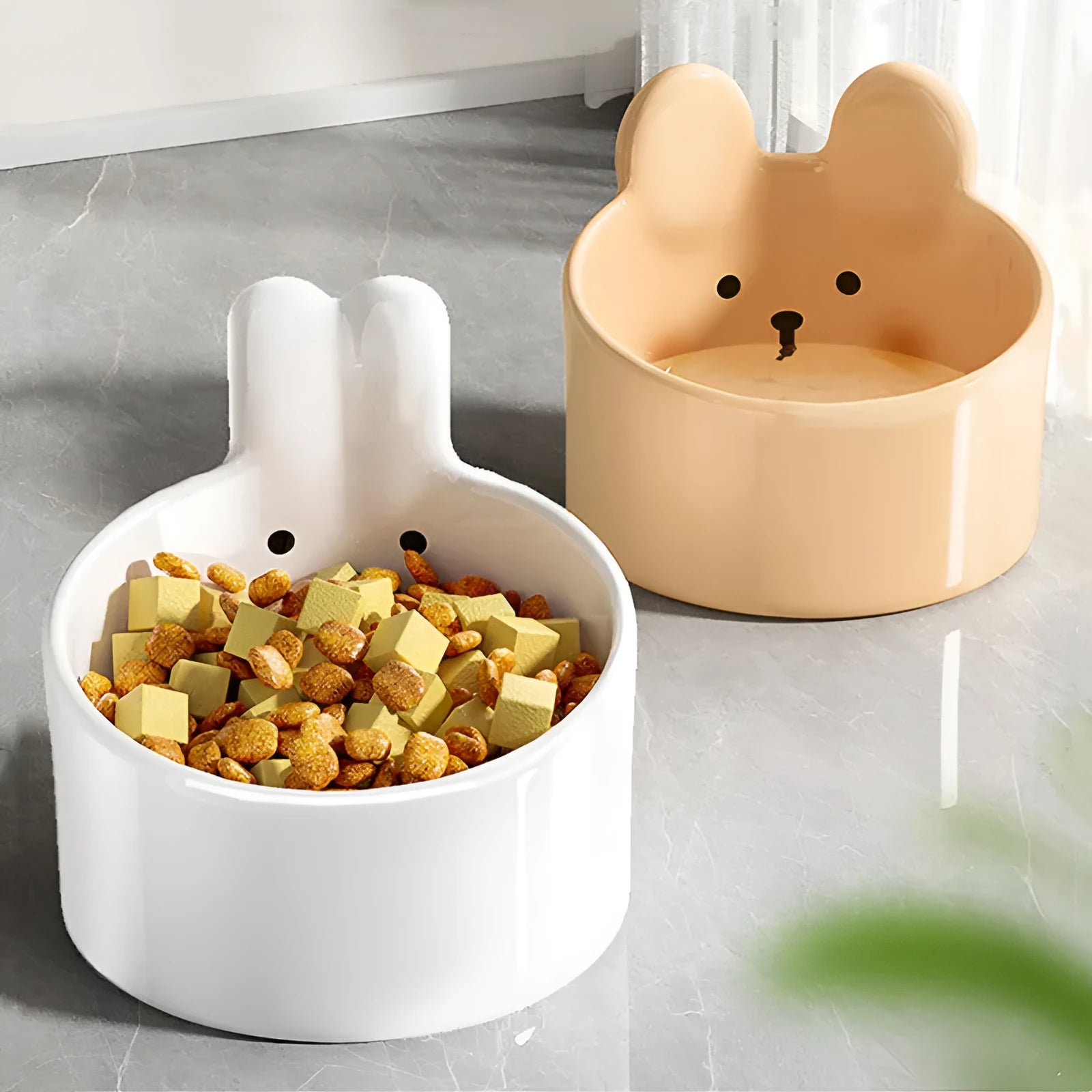 Ceramic pet feeding bowl set with neck protection design in white and brown animal patterns