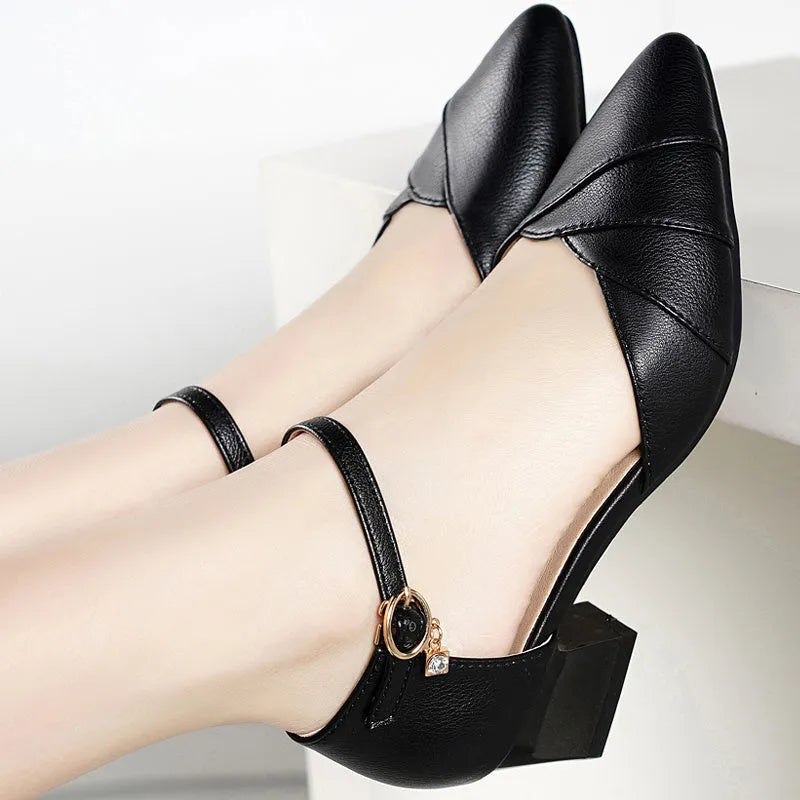 Women's high heel sandals with buckle fastening and square toe in black and apricot colours