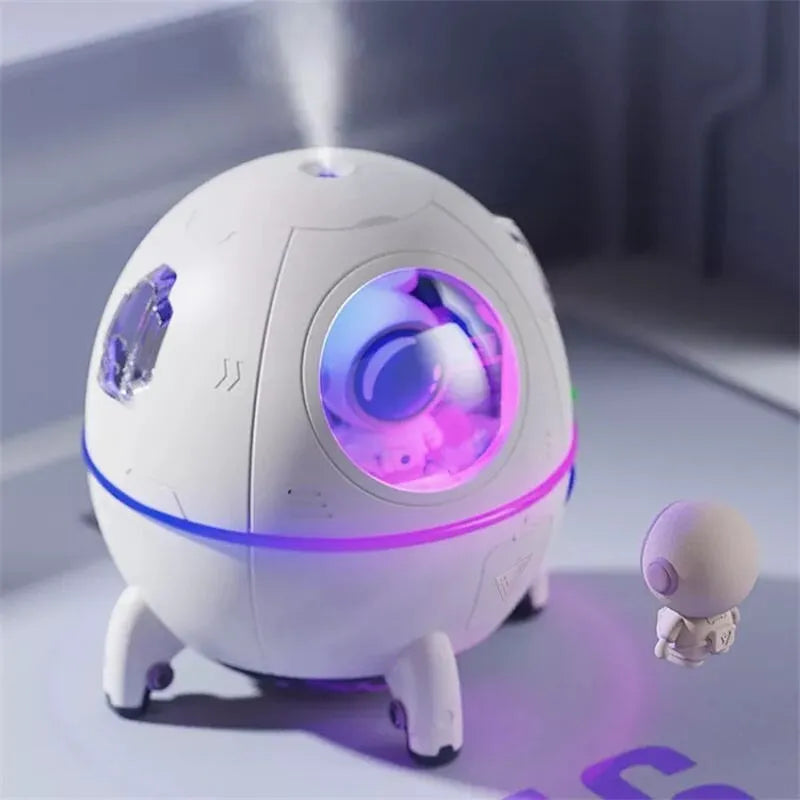 Purple astronaut-themed USB desktop humidifier with colourful LED light and 220ml water tank