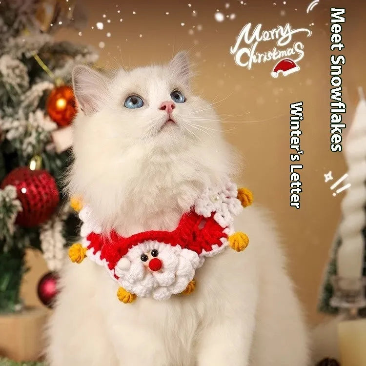 Christmas pet scarf with wool material and festive pattern for cat or dog winter wear