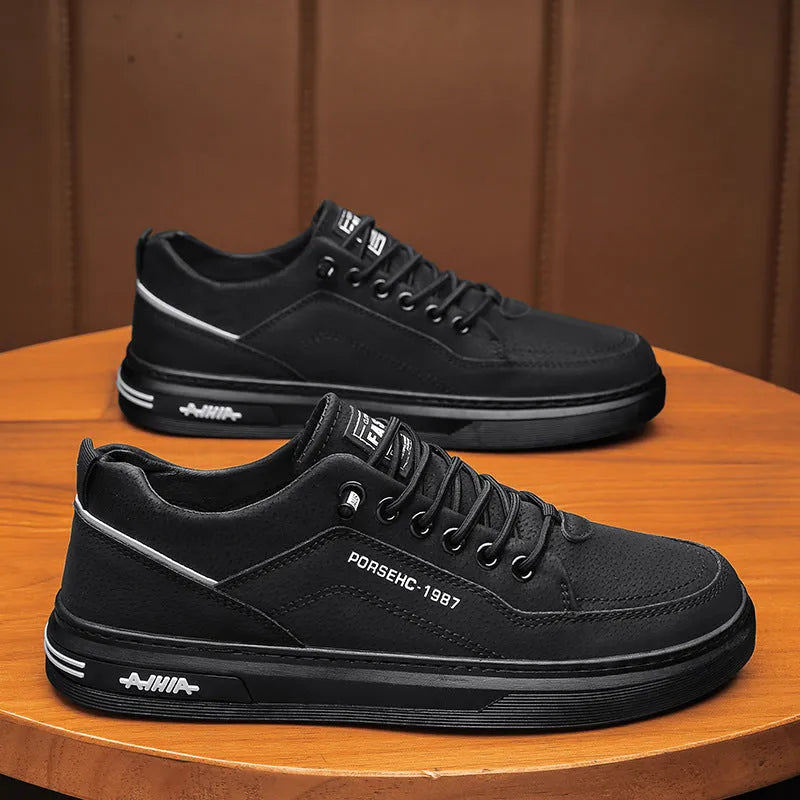 Men's khaki casual shoes with non-slip rubber soles and microfiber lining for construction work
