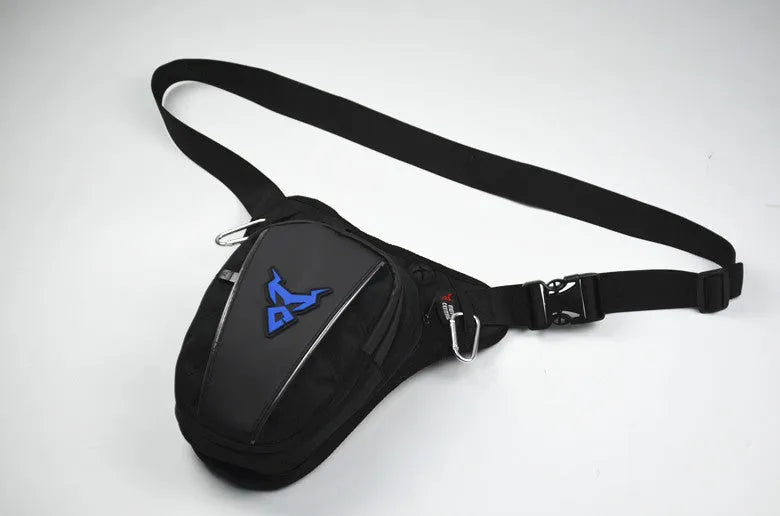 0105MC motorcycle leg bag in 1200D Oxford cloth showing dimensions and colour options