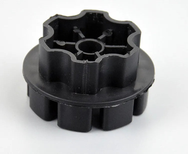 Plastic dual-wheel drive tire connector clip for children's electric car steering system