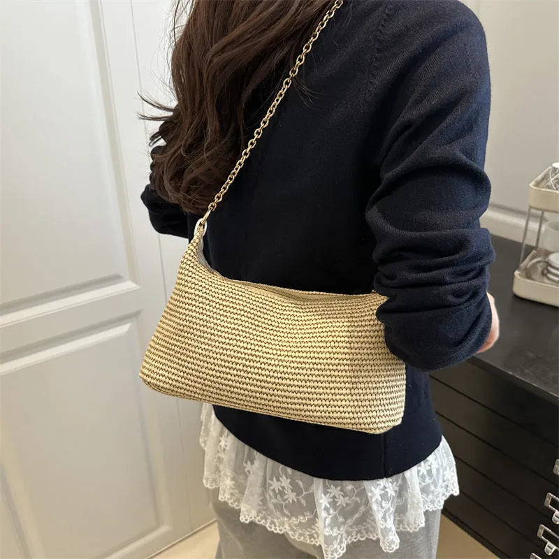 Straw woven beach shoulder tote bag with square shape and sandwich pockets in khaki colour