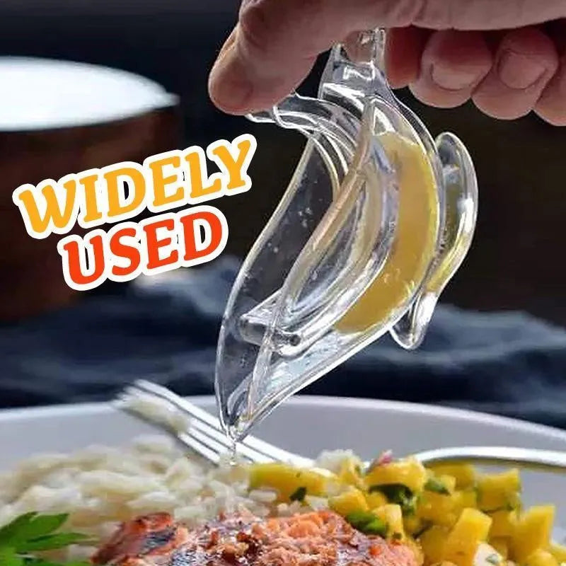 Transparent acrylic bird-shaped manual lemon juicer for fresh juice extraction