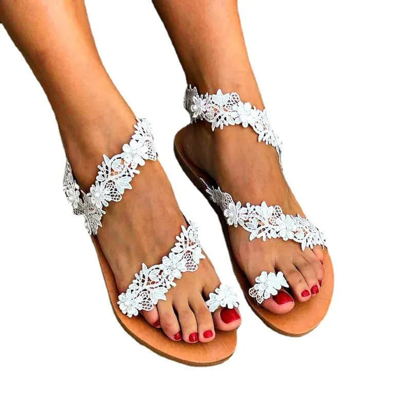 White plus size women's flat sandals with rhinestone flower decoration on round toe