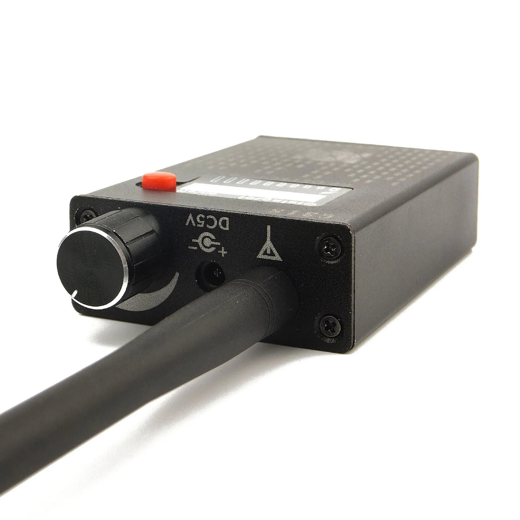 Professional Signal Detector G318 for anti-theft and anti-eavesdropping applications
