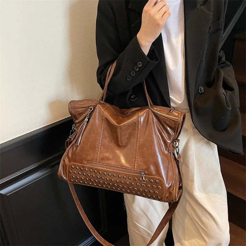 Women's messenger bag with rivet detail, large capacity, horizontal square shape, available in multiple colours