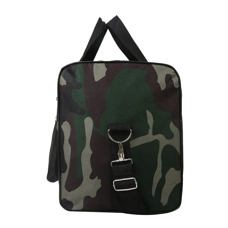 Camouflage waterproof luggage bag with 20L capacity and stripe pattern lining