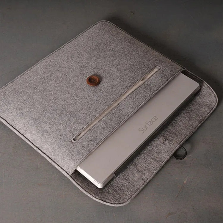 Grey felt laptop sleeve compatible with MacBook Air and Pro 13 to 16 inches