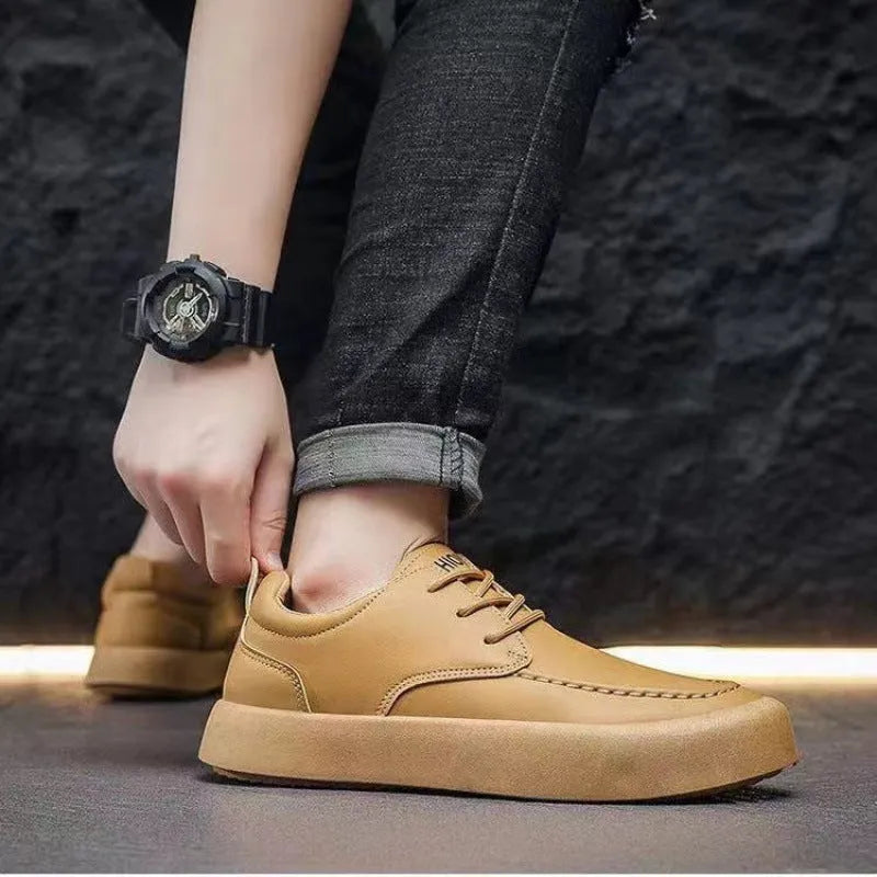 Men's brown casual lace-up shoes with platform sole and round toe design