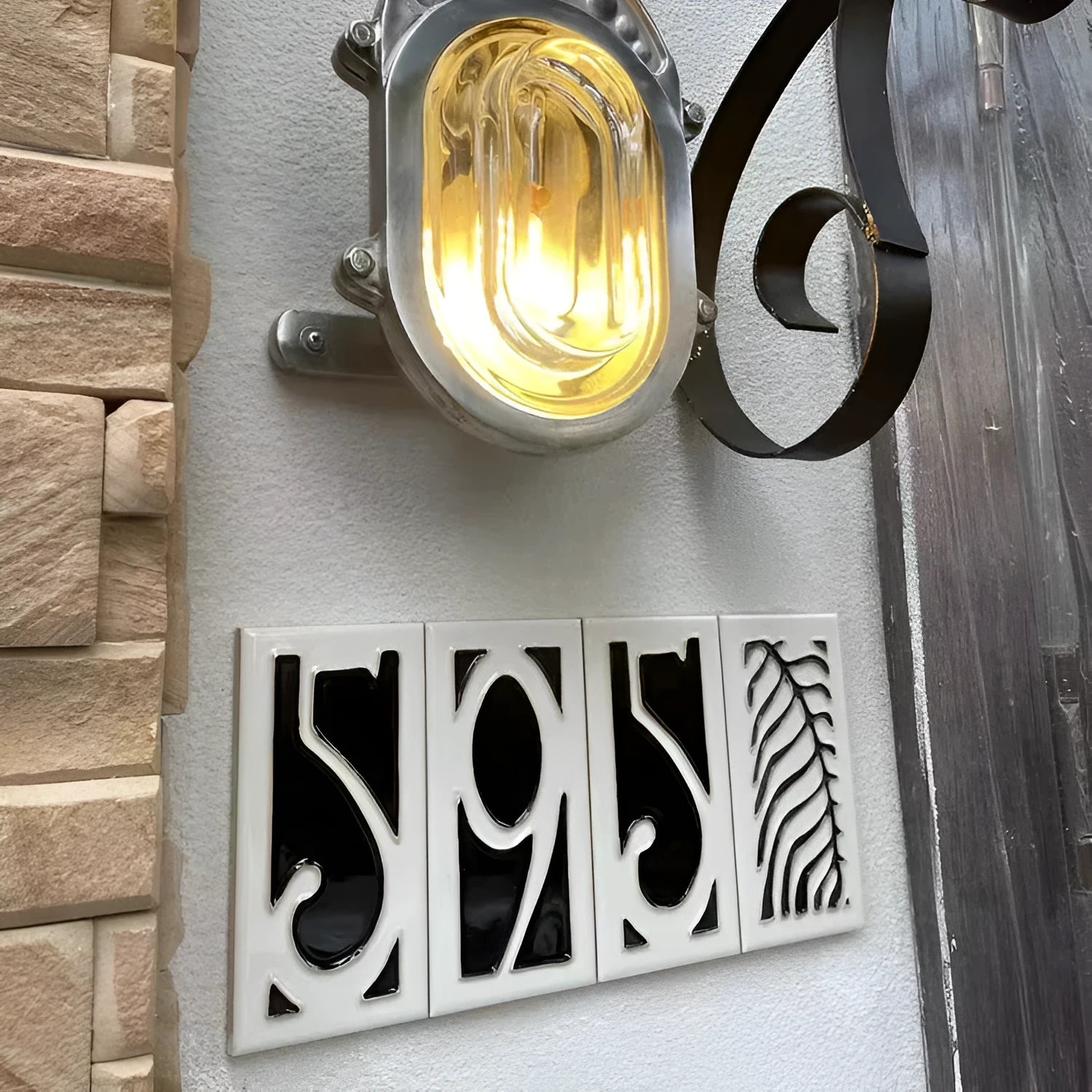 Handmade retro enamel ceramic doorplate sign showing size and one style example.