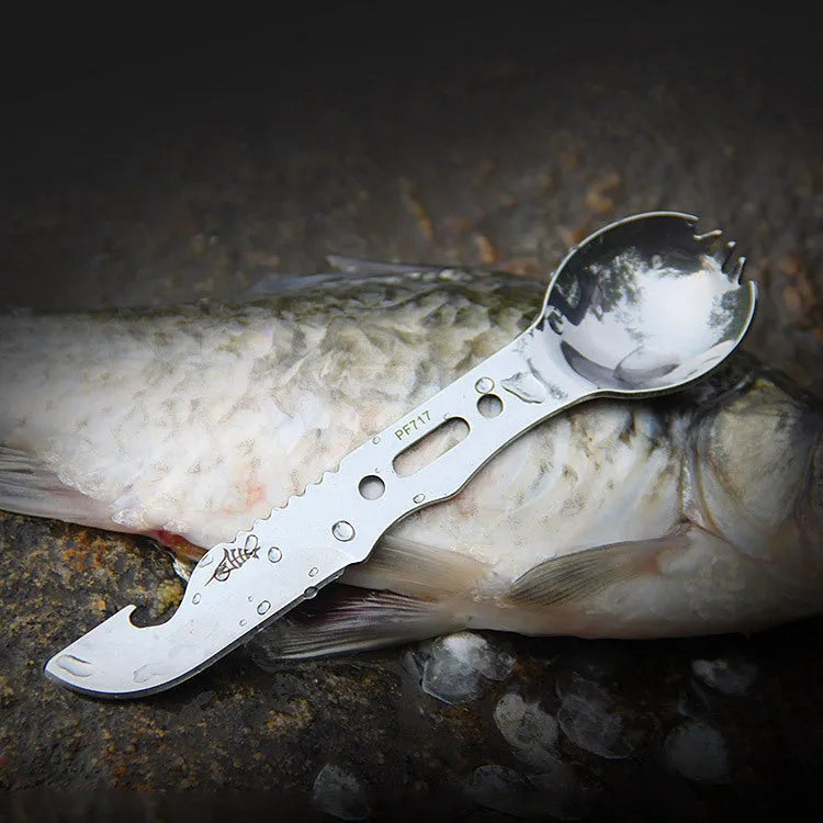 Outdoor spoon fork knife set with whistle, 15.7cm stainless steel camping multi-tool in black and green