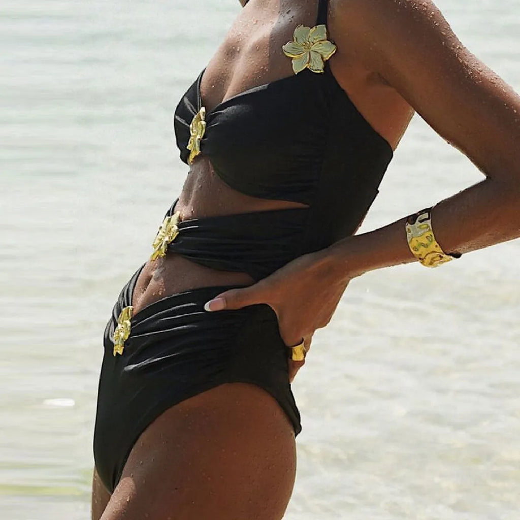 Women's solid colour one-piece swimsuit with hollow-out tube top and matching skirt