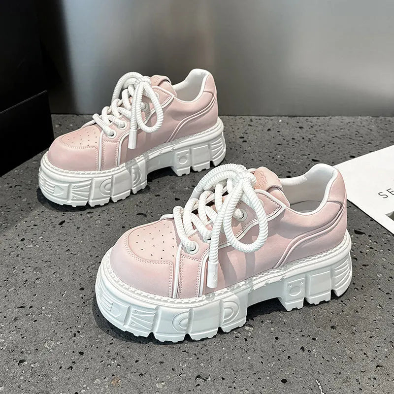 Solid colour leather casual shoes with rubber foam soles in beige and pink options