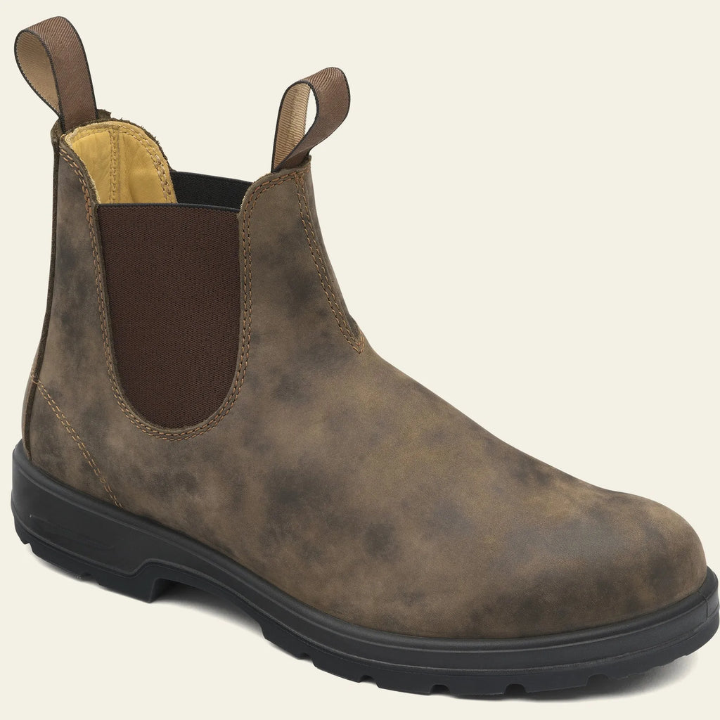 Vintage unisex brown Chelsea boot with frosted PU upper and beef tendon sole on a white background.