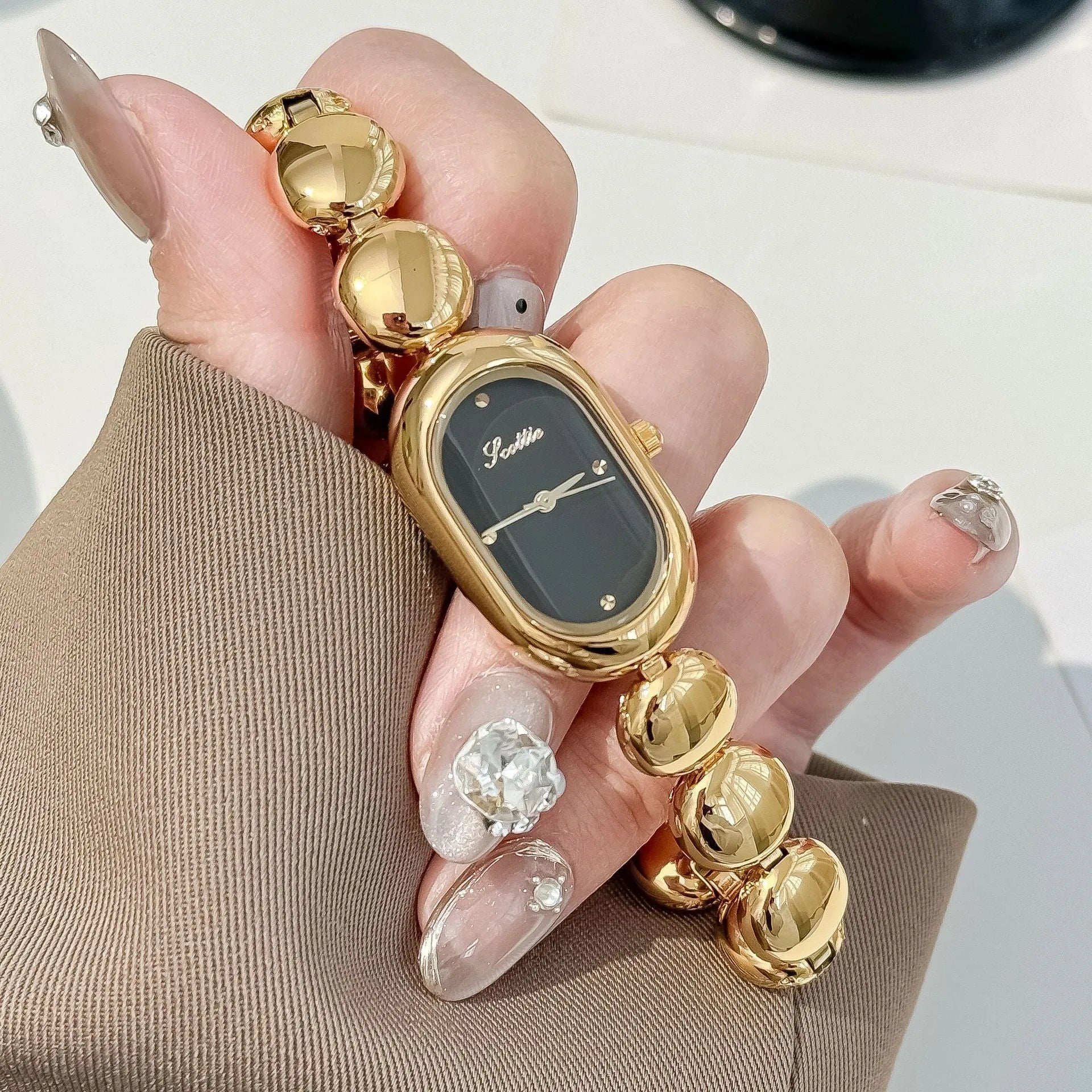 Women's oval dial gold-plated fashion watch bracelet in multiple colour options