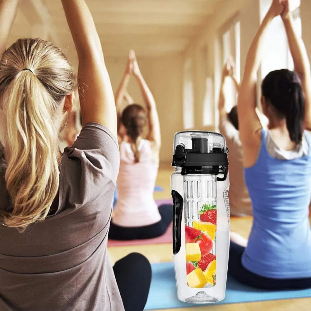 32 oz BPA-free Tritan fruit infuser water bottle with removable infuser cup