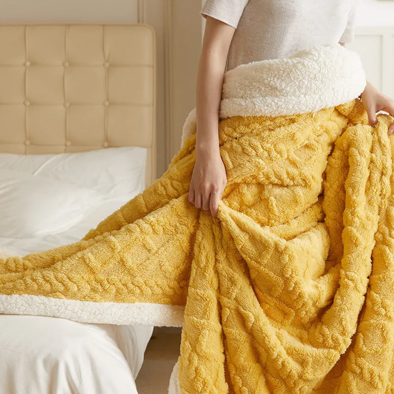 Winter thermal flannel blanket in tea green colour showing 180x200cm dimensions and taffeta texture