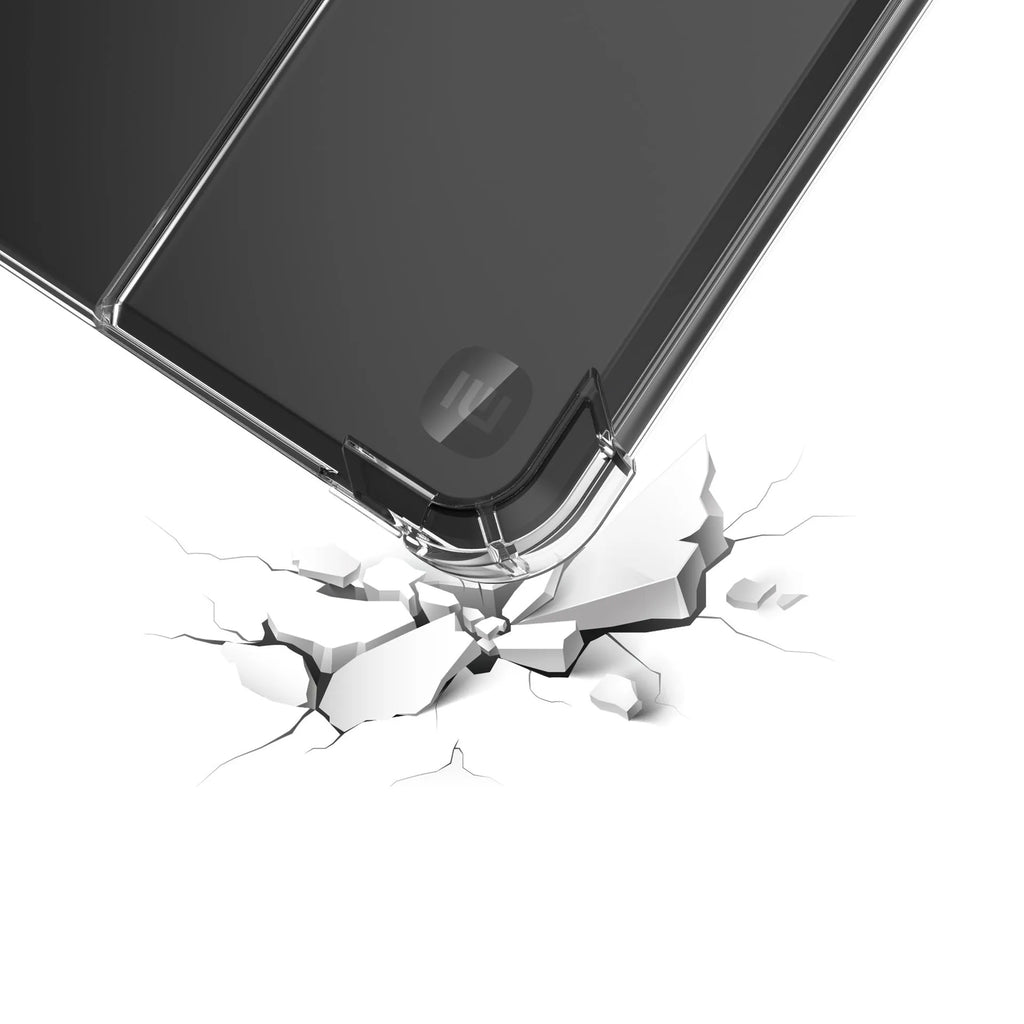Transparent airbag protective phone case for a 7-inch Xiaomi e-reader on a white background.