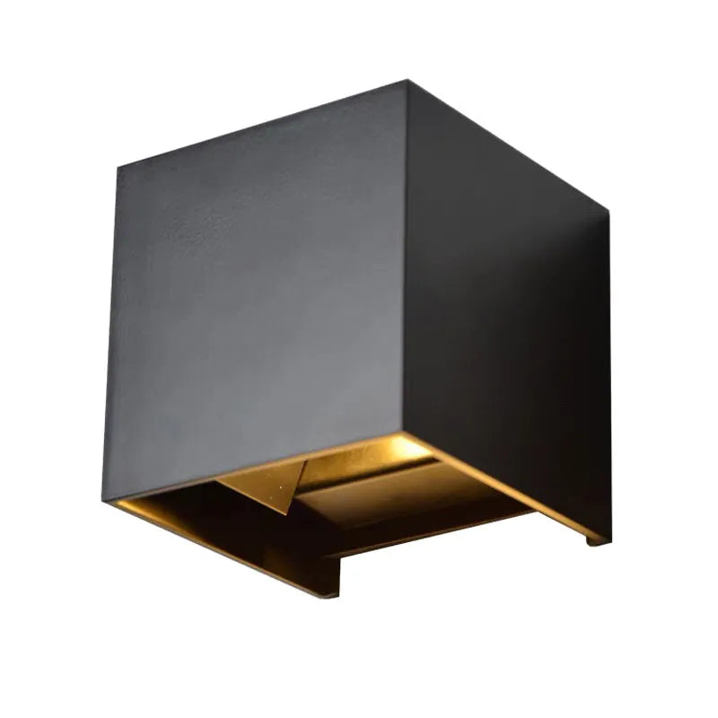 Black outdoor waterproof wall lamp with aluminium body, 6W warm LED light and adjustable angle