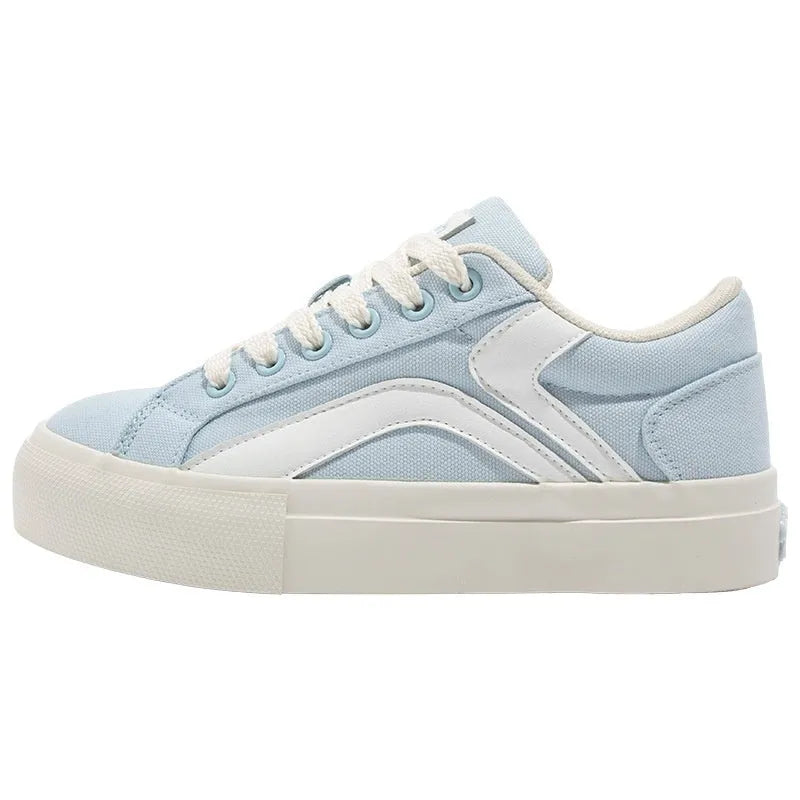 Women's low-top board shoes with vulcanised rubber sole and synthetic leather upper in multiple colour options