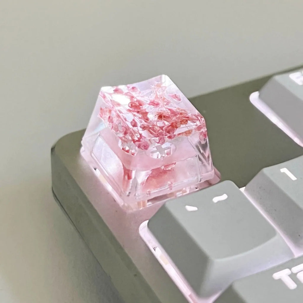 Transparent resin keycap with starry sky pattern in four colour options for mechanical keyboards