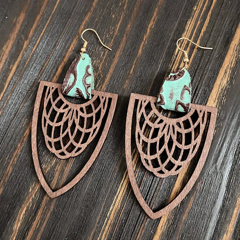 Retro wooden hollow mandala drop earrings with geometric round detailing, unisex, six styles, one pair