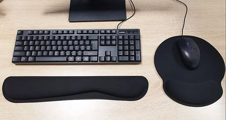 Memory foam wrist rest pad in black or grey, single sided with non-slip base, 460x85x25mm or 430x85x25mm
