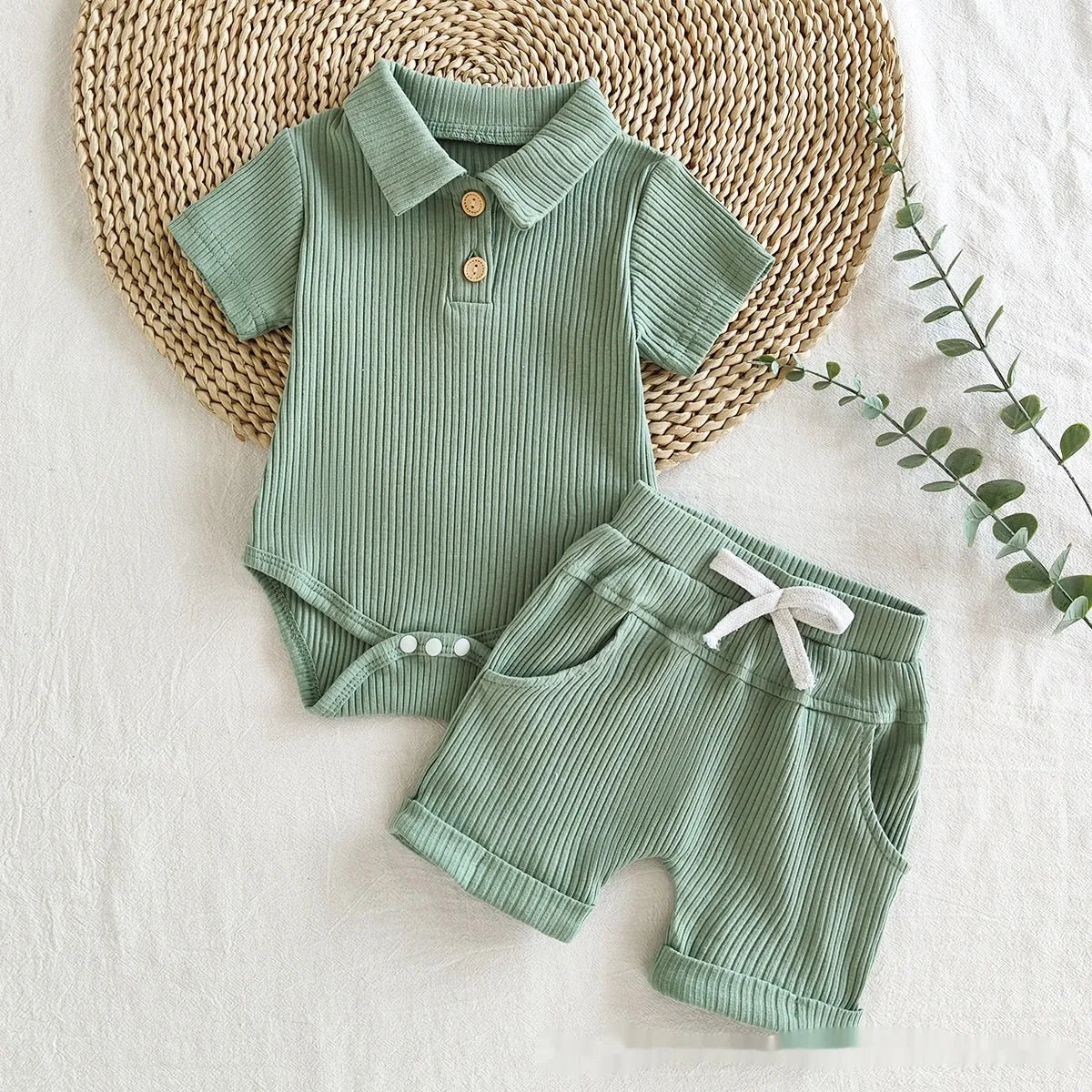 Boys' Kazakhstan suit two-piece set with letter-print short-sleeved shirt and shorts in army green or navy blue