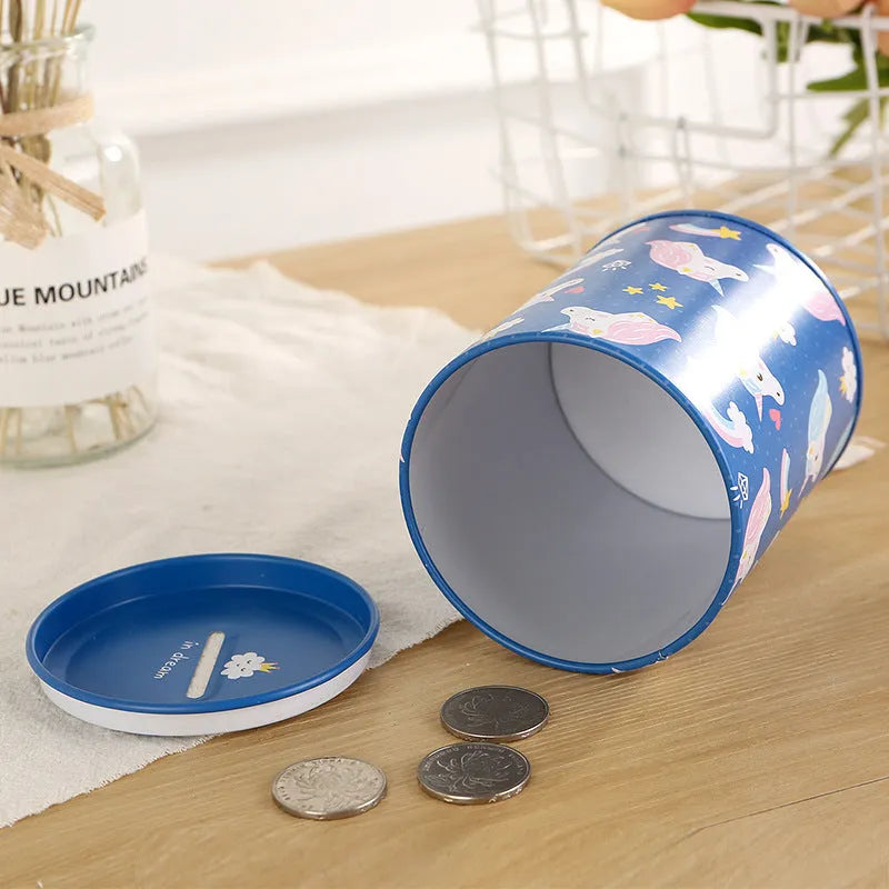 British style metal piggy bank with retro design, dimensions 85mm × 85mm × 102mm