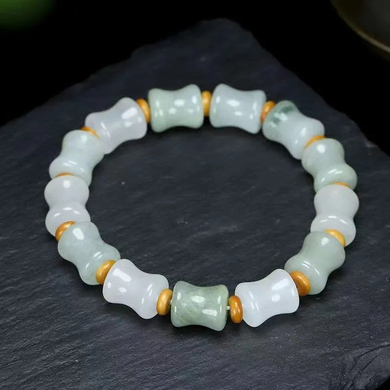 Natural chalcedony jade beaded bracelet with coconut shell beads and safety lock clasp