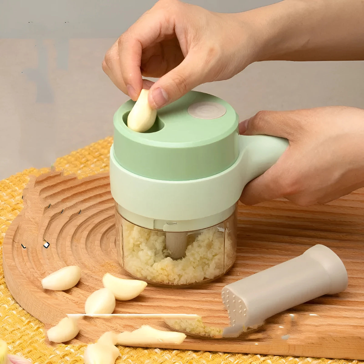 Wireless electric garlic masher, plastic vegetable chopper with slicer combo and Type-C cable