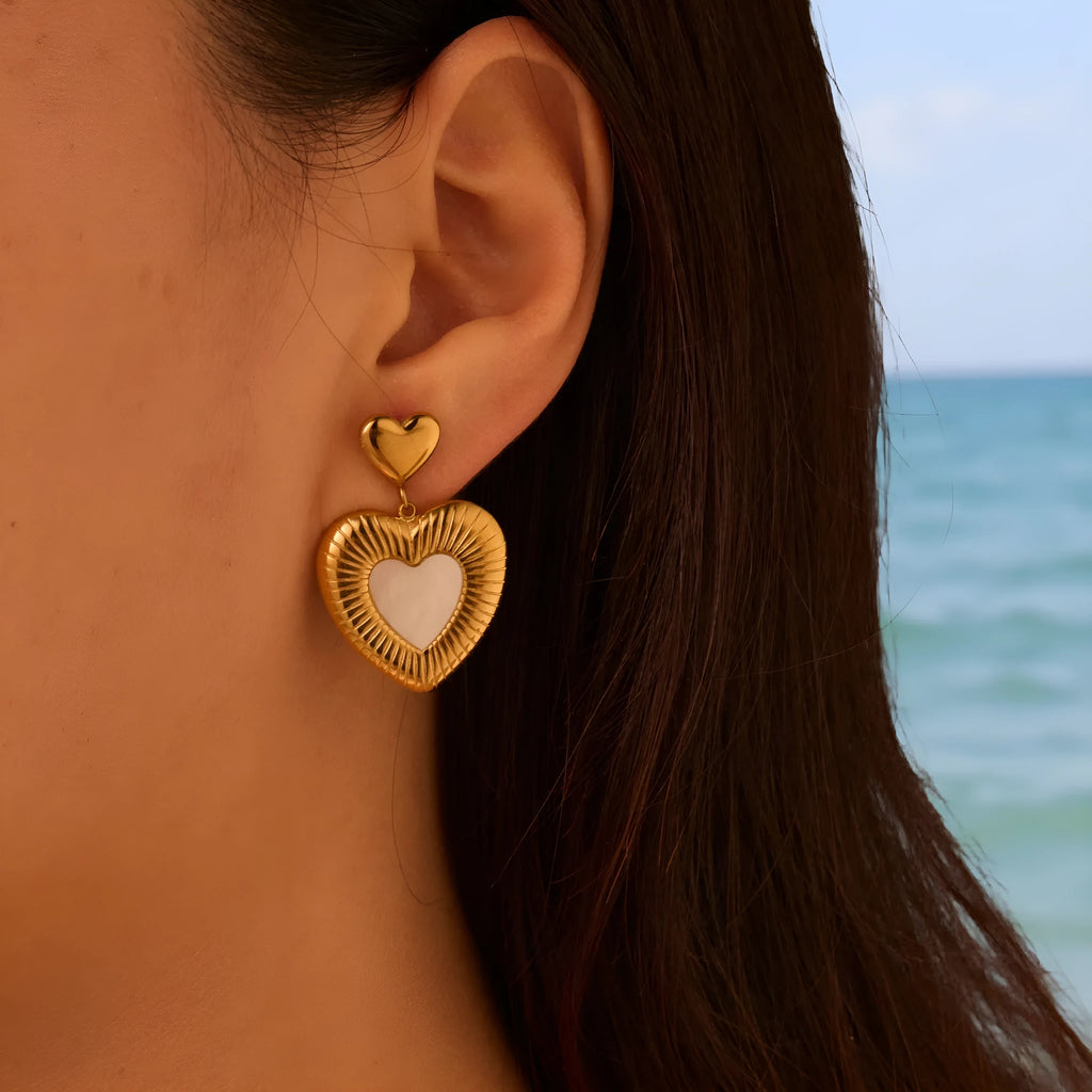 Heart shape stainless steel earrings with 18K gold electroplating for women's fashion