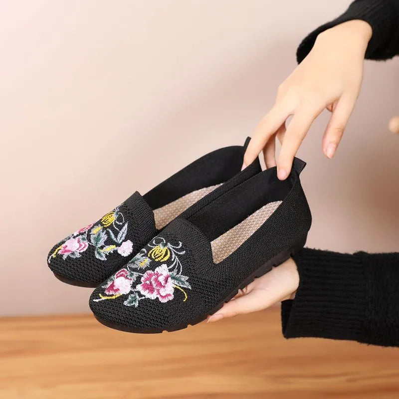 Women embroidered flying woven mesh cloth flat shoes round toe slip-on flat heel black colour