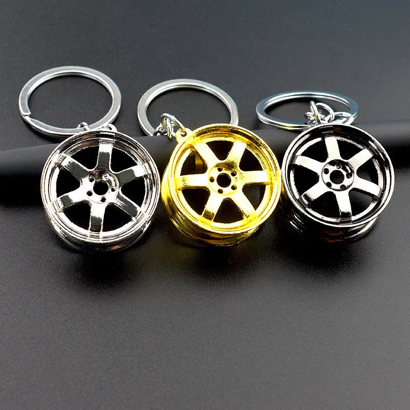Wheel hub design metal keychain in zinc alloy with gold, silver or gun black finish