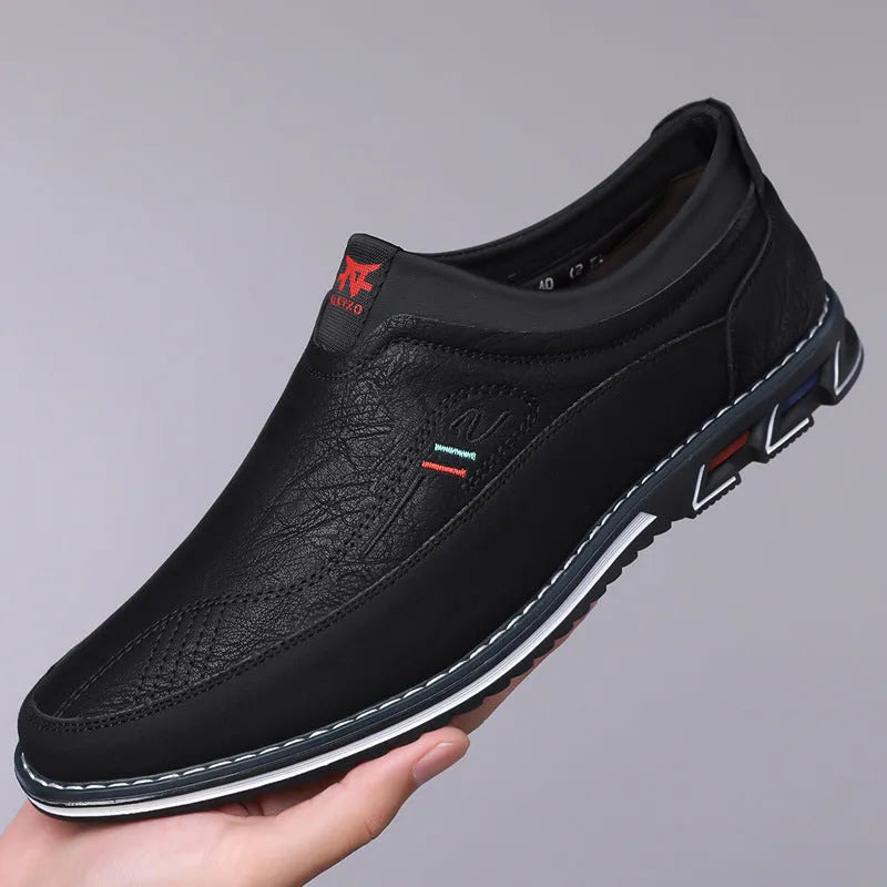 Men's leather business casual shoes with rubber sole in black colour option