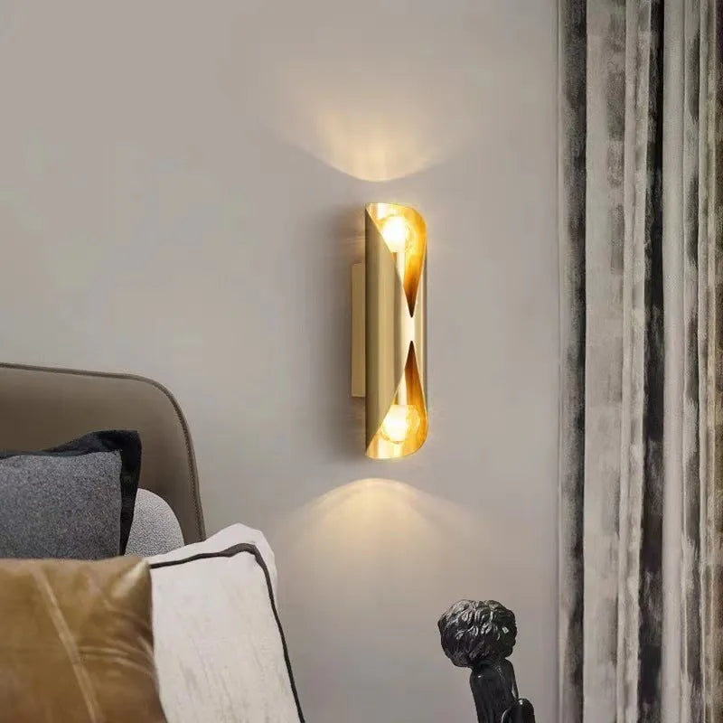 Copper wall lamp 23 × 5.5cm with warm light, 220V, modern simplicity style, for indoor wall use