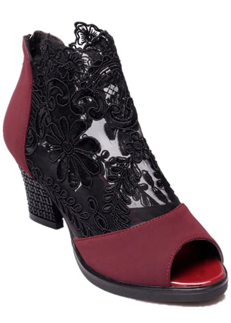 Lucyever women's black lace gladiator sandals with square high heel and zip closure.