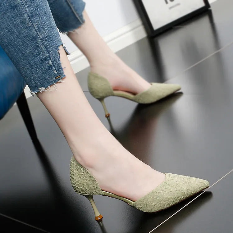 Women's black pointed-toe stiletto high-heel shoe made of PU leather