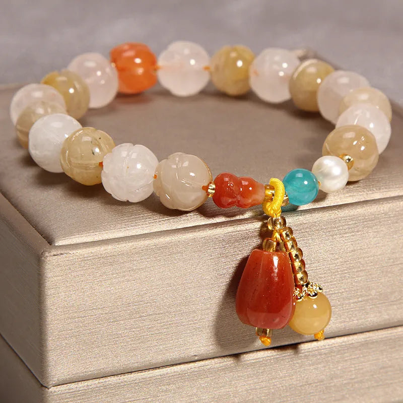 Yellow agate crystal bracelet with gold silk threading for women in khaki colour